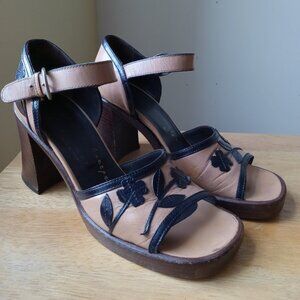 Storie di Scarpe x ESCAPE Vintage Italian Chunky Heeled Sandals 8 Made in Italy